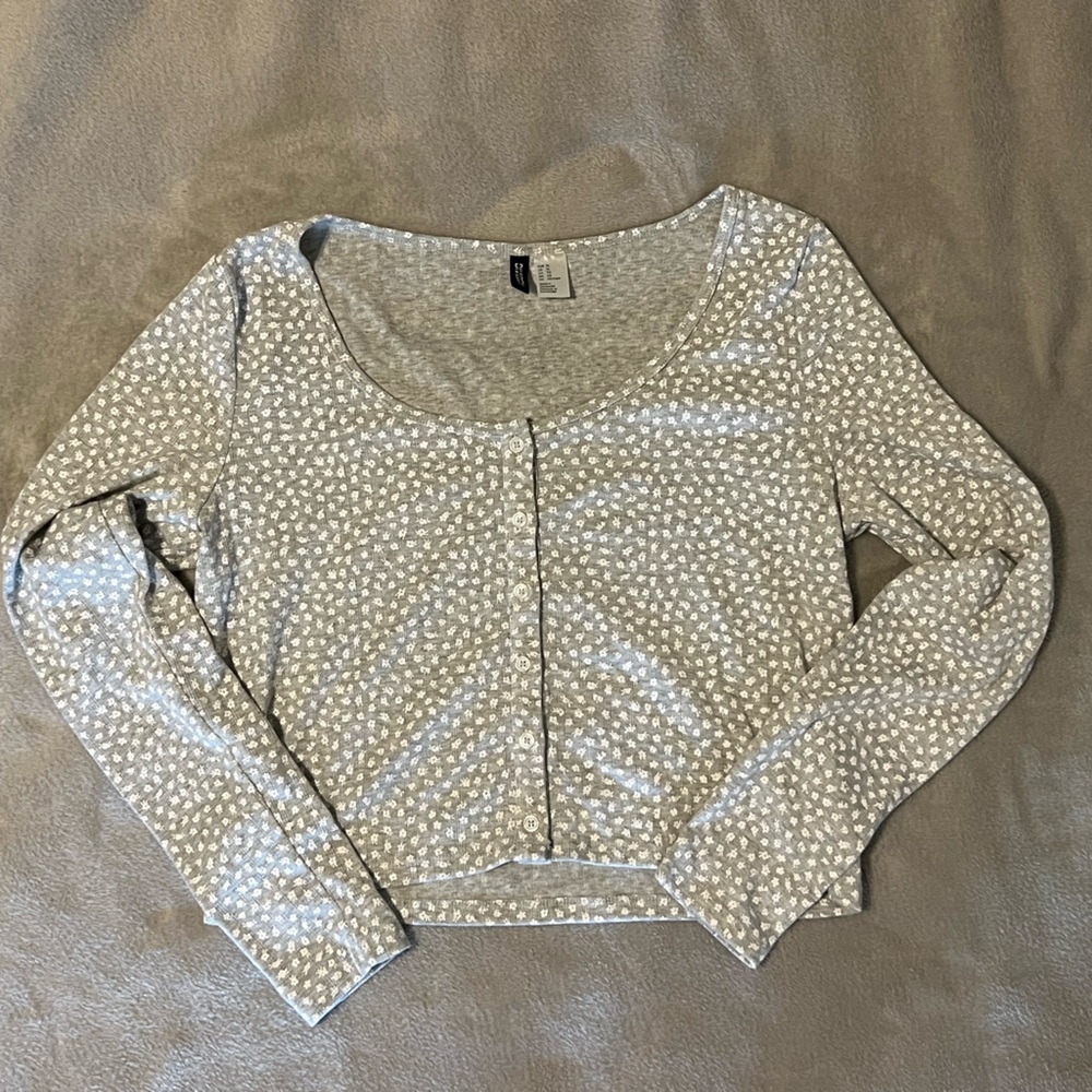 H&M Button-front ribbed top